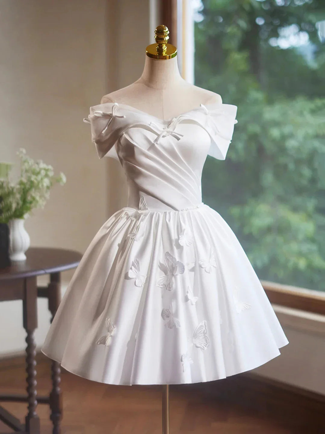 White Satin Butterfly Bow Party Dresses Lovely A-Line Evening Homcoming Dress