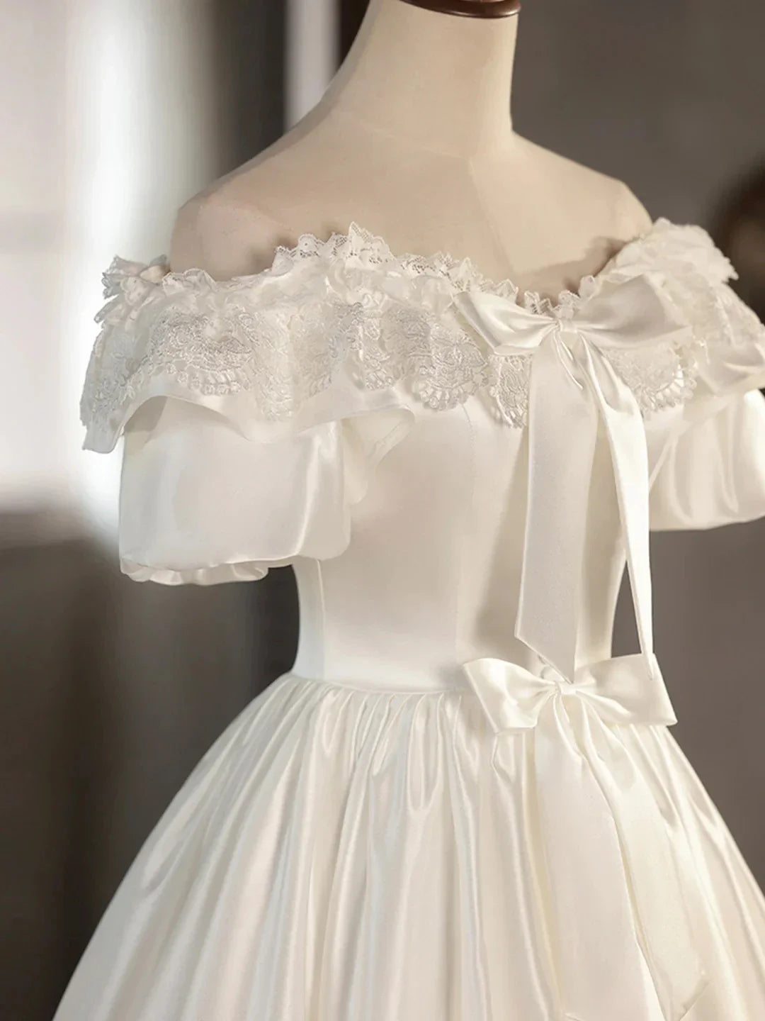 White Satin Lace Short Prom Dress Off Shoulder Evening Dress Wedding Dress