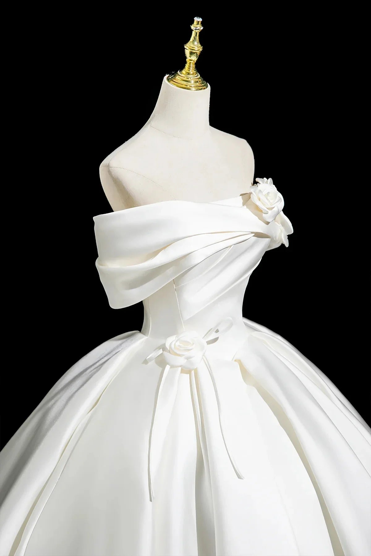White Satin Long Prom Dress Elegant A-Line Off the Shoulder Party Dress