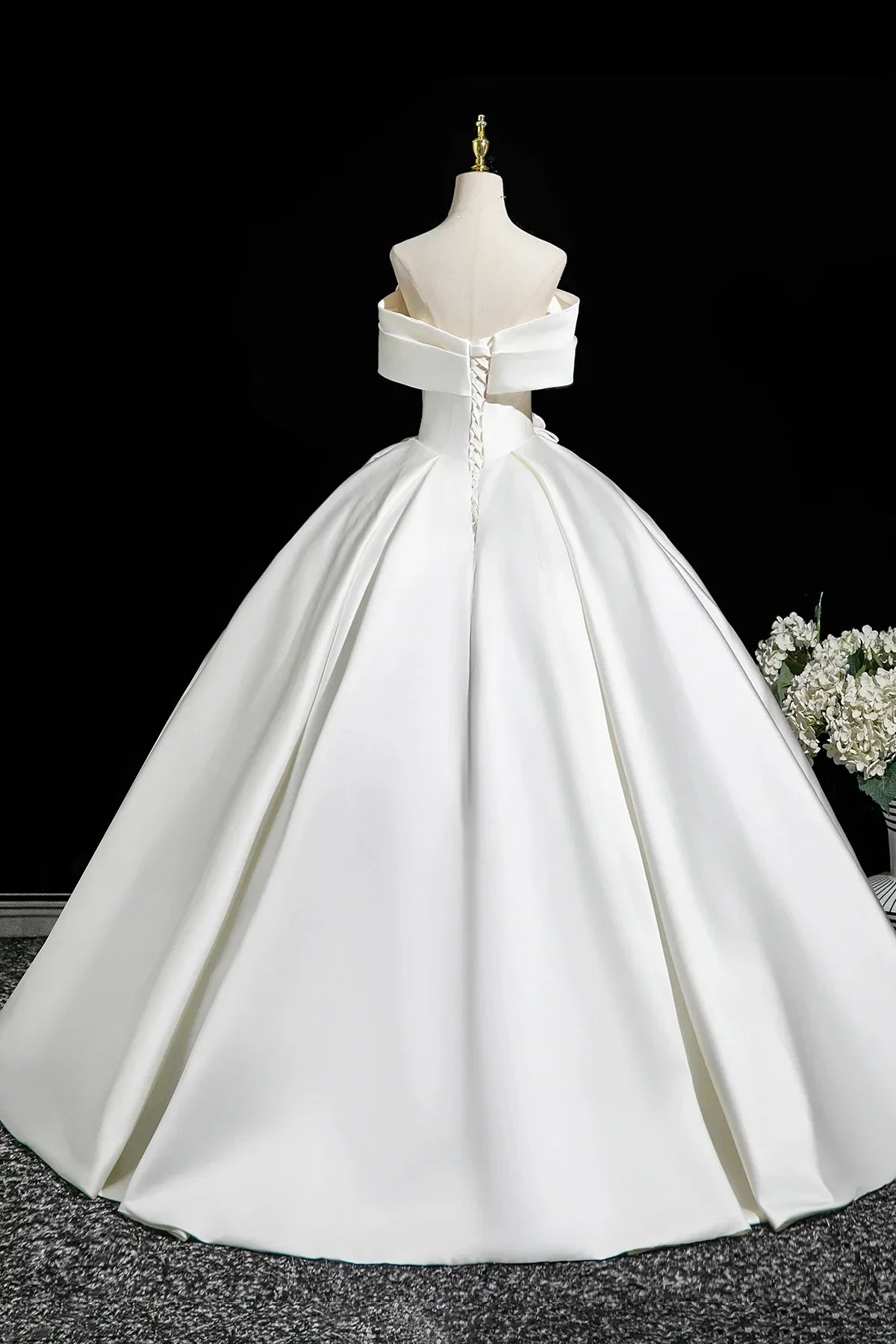 White Satin Long Prom Dress Elegant A-Line Off the Shoulder Party Dress