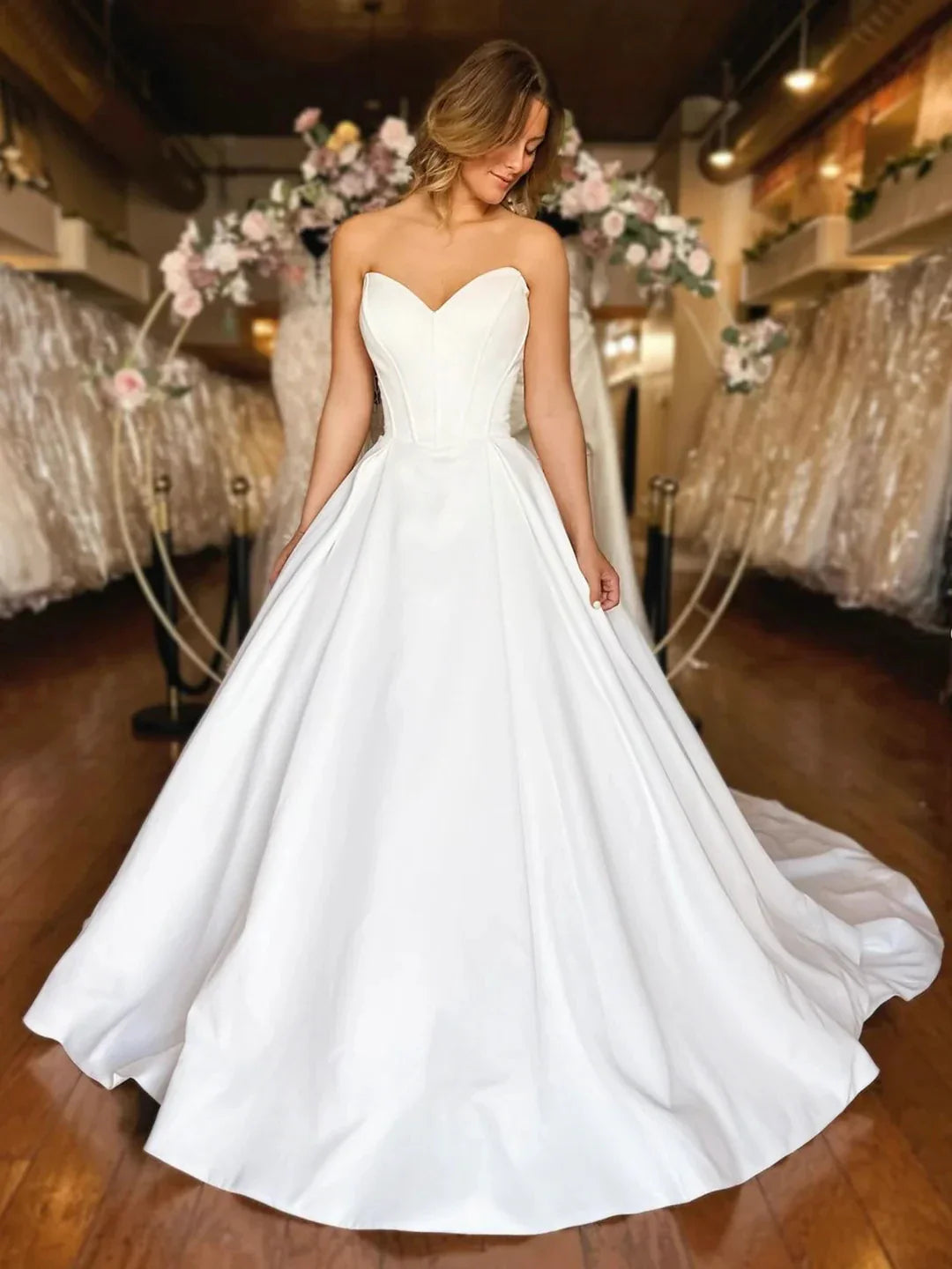 White Strapless Satin Long Prom Dress Elegant A-Line Evening Party Dress