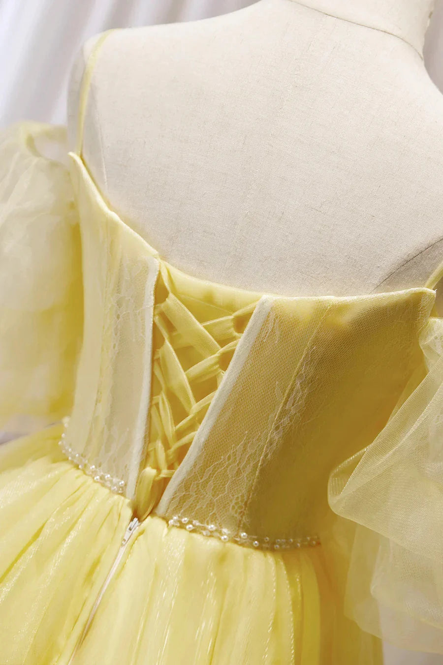 Yellow Lace Short Prom Dress Off the Shoulder Homecoming Dress