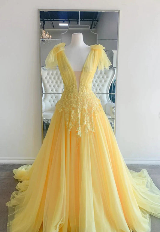 Yellow V-Neck Lace Long Prom Dresses A-Line Evening Dresses