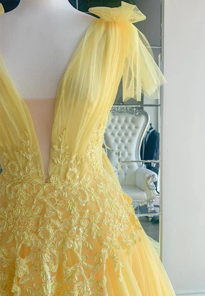 Yellow V-Neck Lace Long Prom Dresses A-Line Evening Dresses