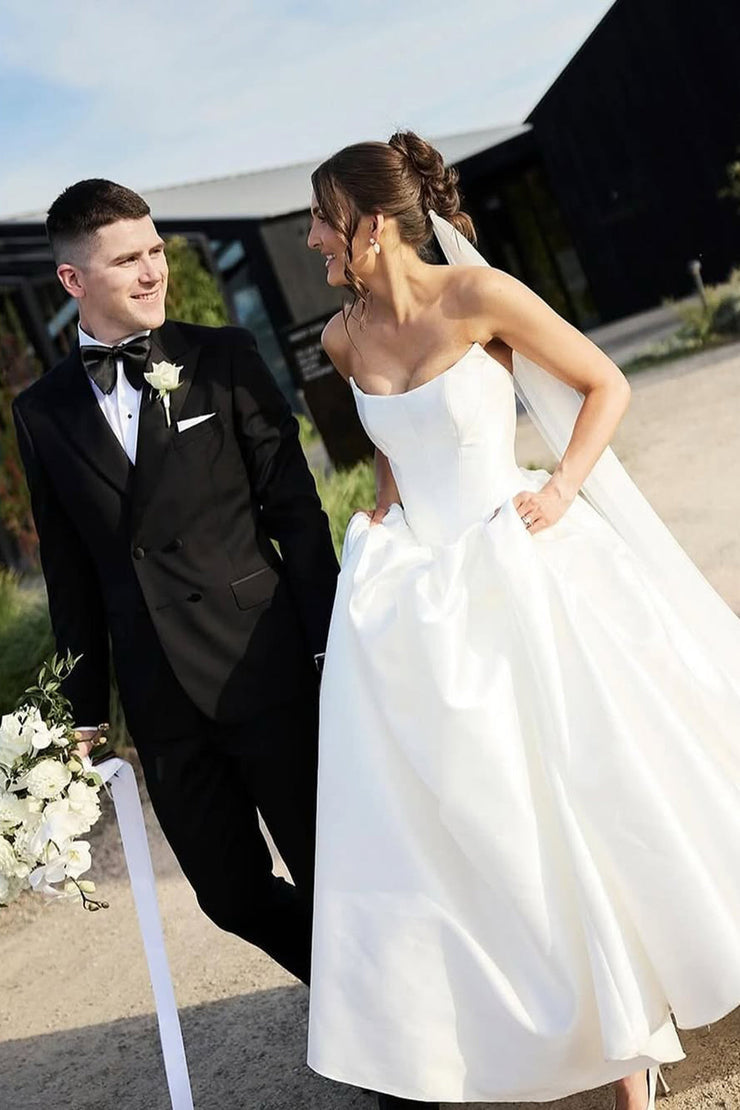 Ball Gown Scoop Neck Heavy Satin Wedding Dress with Pockets
