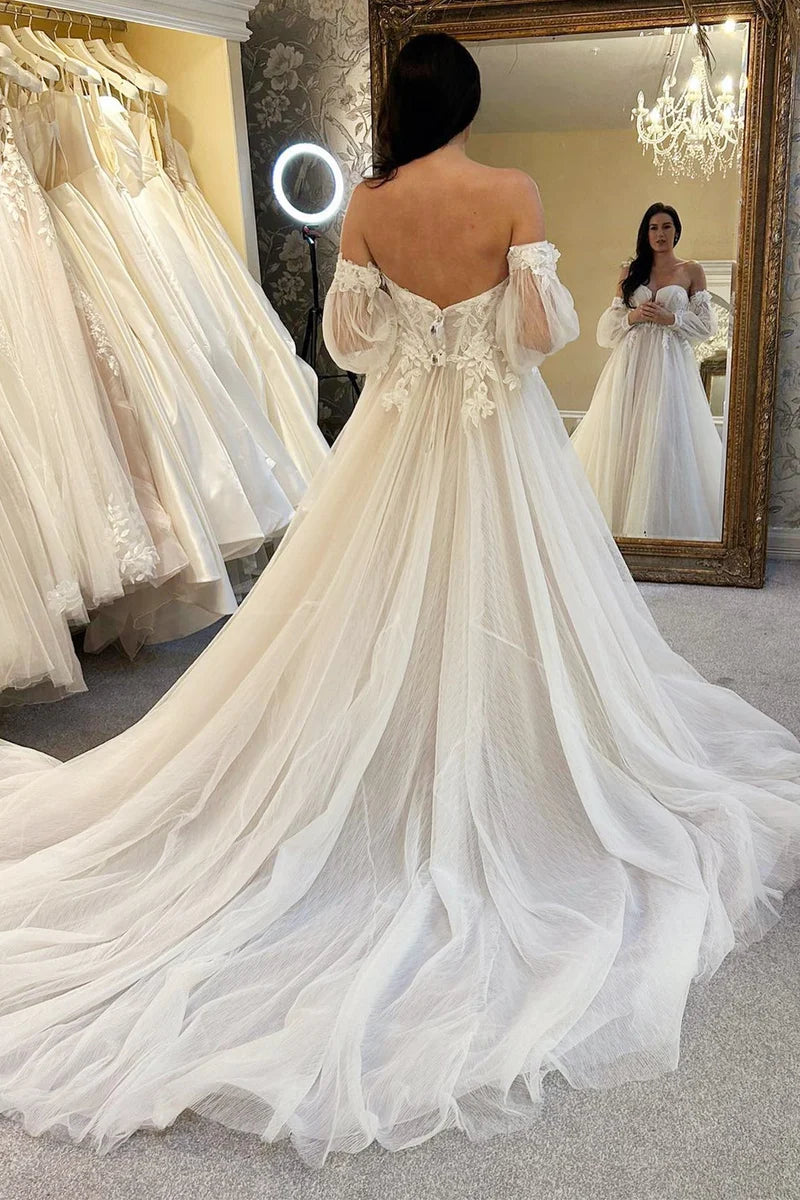 A-Line Sweetheart Lace Ivory Tulle Long Wedding Dress with Train