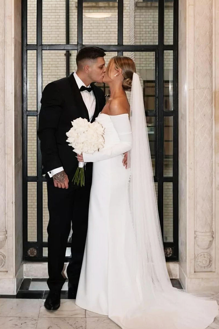 Elegant Mermaid Strapless Elastic Satin Wedding Dresses