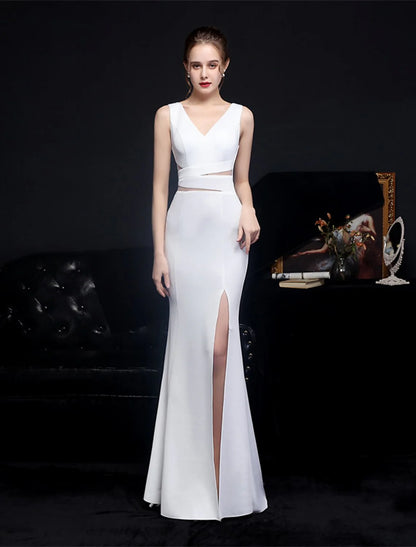 Mermaid / Trumpet Prom Dresses Elegant Dress Formal Wedding Guest Floor Length Sleeveless V Neck Polyester with Slit