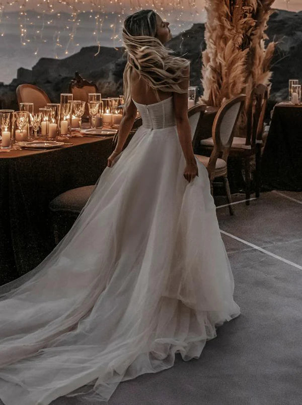 A-Line Sweetheart Ivory Tulle Beach Wedding Dresses with Slit