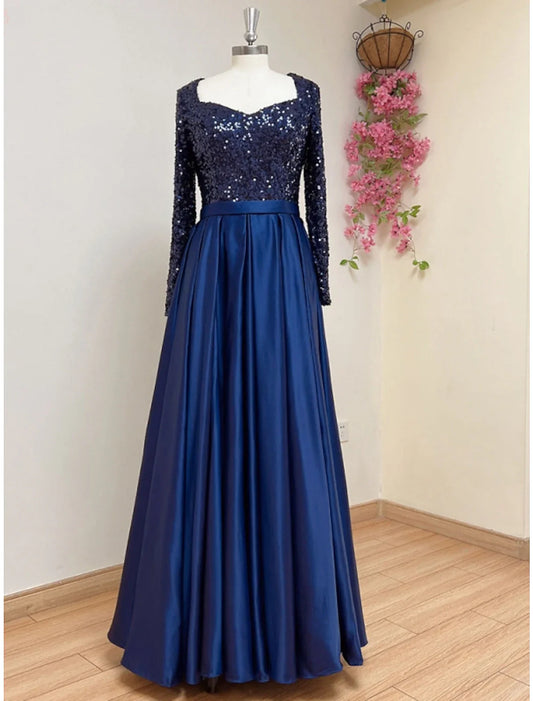 A-Line Evening Gown Sparkle & Shine Black Dress Formal Fall Sweep / Brush Train Long Sleeve Square Neck Satin with Glitter Pleats