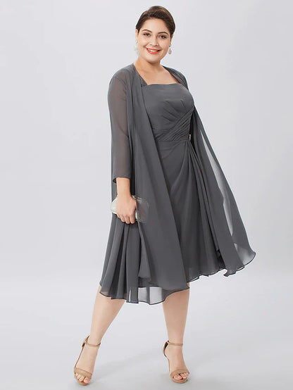 A-Line Mother of the Bride Dress Formal Plus Size Elegant Straps Knee Length Chiffon Sleeveless with Criss Cross Pleats